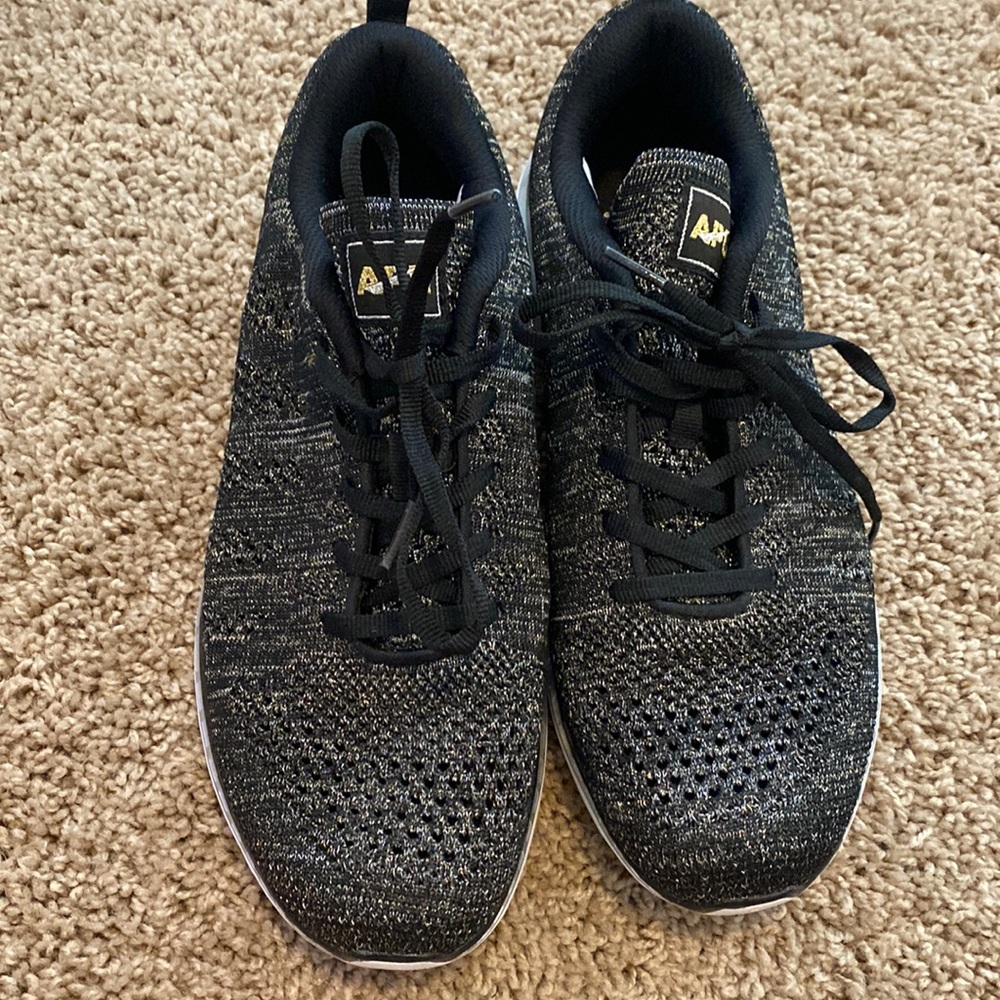 APL techloom pro MEN 9/WOMEN 10
